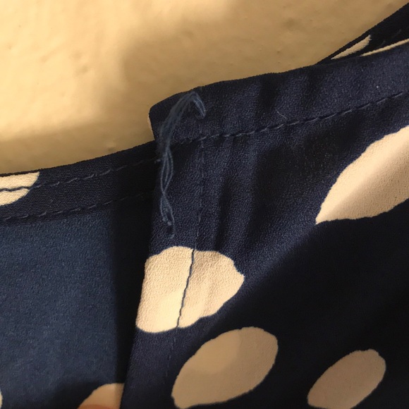 Forever 21+ NWT Polka Dot Navy Blouse - Picture 5 of 5